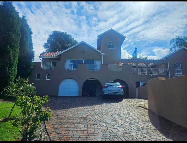 3 BEDROOM HOUSE FOR SALE IN GLENVISTA